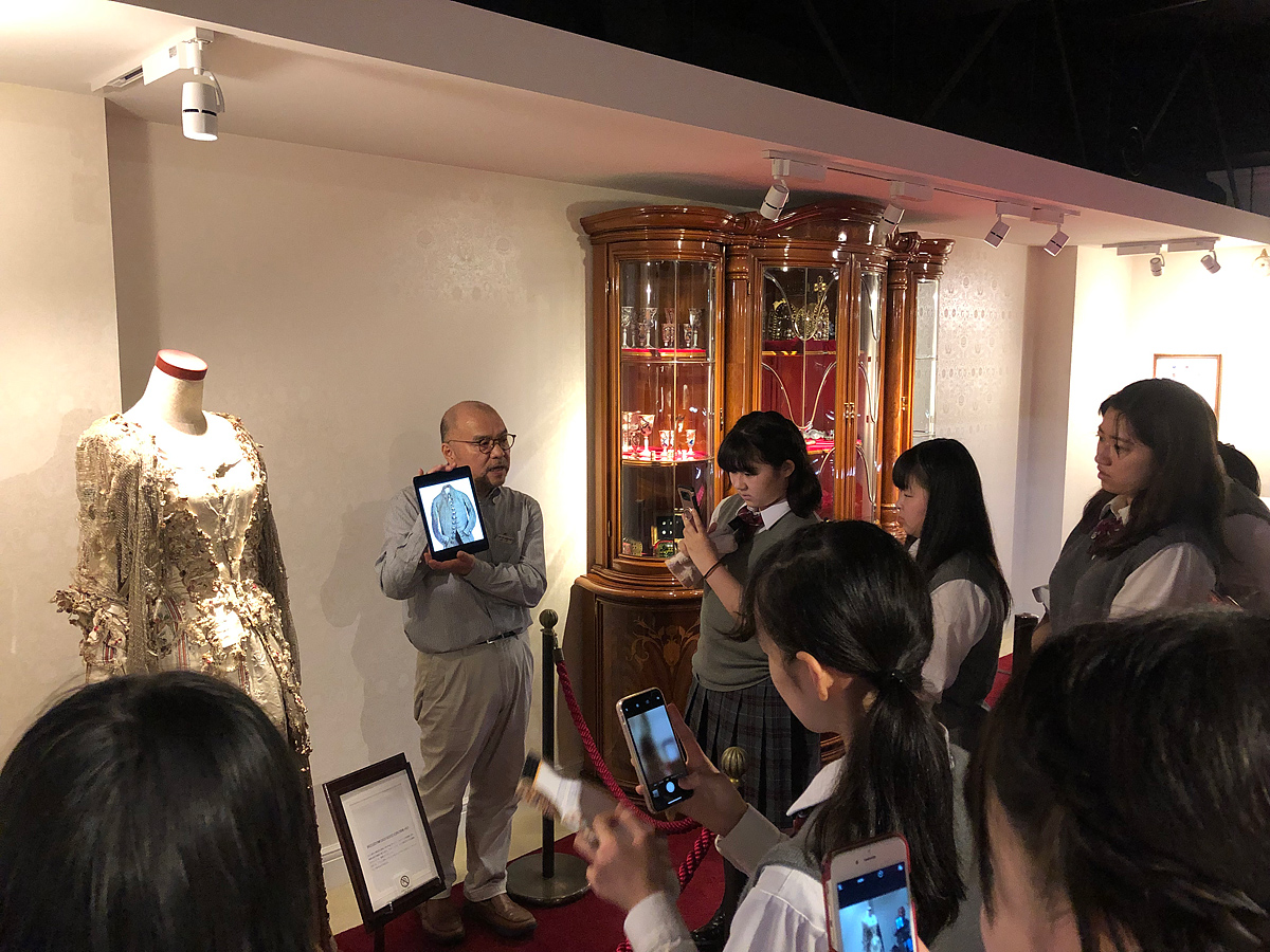 高校2年生フィールドワーク ボタン博物館見学